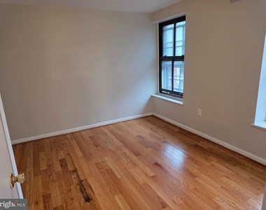 100 N 3rd Street - Photo Thumbnail 4