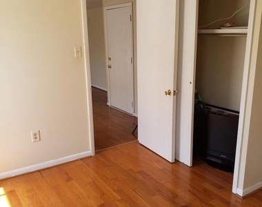 100 N 3rd Street - Photo Thumbnail 6