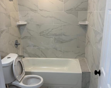 1733 W Erie Avenue - Photo Thumbnail 7