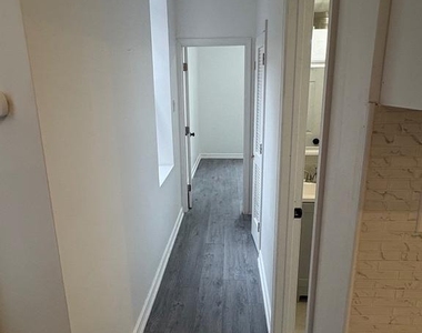 1733 W Erie Avenue - Photo Thumbnail 6