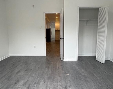 1733 W Erie Avenue - Photo Thumbnail 5