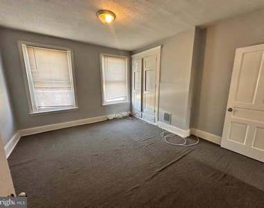 1836 E Westmoreland Street - Photo Thumbnail 11