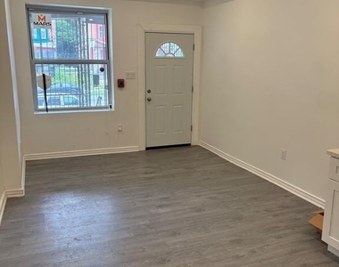1733 W Erie Avenue - Photo Thumbnail 1