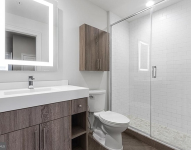 1300 Chestnut Street - Photo Thumbnail 17