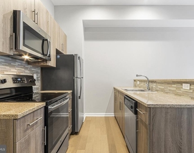 1300 Chestnut Street - Photo Thumbnail 2