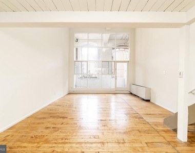 1329 Lombard Street - Photo Thumbnail 17