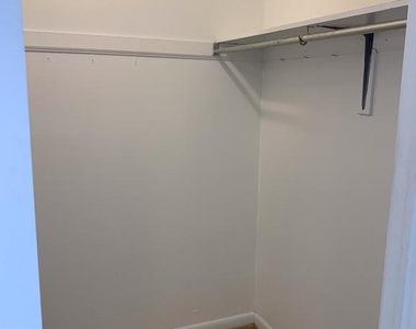1211 Locust Street - Photo Thumbnail 19