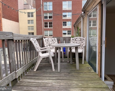 1211 Locust Street - Photo Thumbnail 15