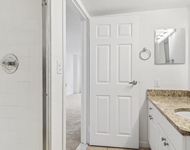 450 N 18th Street - Photo Thumbnail 36