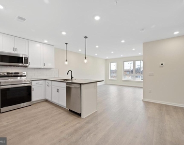 1721 N 21st Street - Photo Thumbnail 1