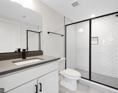 1721 N 21st Street - Photo Thumbnail 11