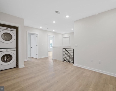 1721 N 21st Street - Photo Thumbnail 15