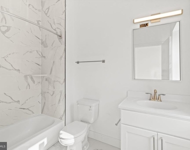 3952 Lancaster Avenue - Photo Thumbnail 9