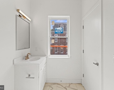 3952 Lancaster Avenue - Photo Thumbnail 11
