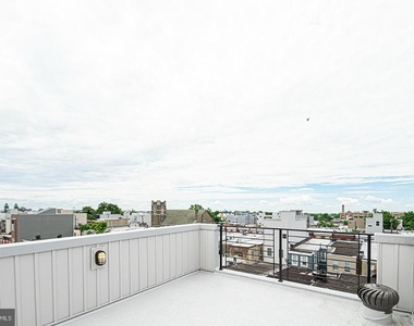 2137 Cross Street - Photo Thumbnail 16