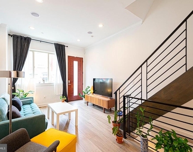 2137 Cross Street - Photo Thumbnail 21