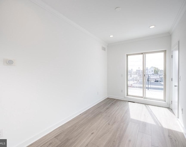 2137 Cross Street - Photo Thumbnail 21