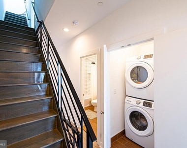 2137 Cross Street - Photo Thumbnail 9