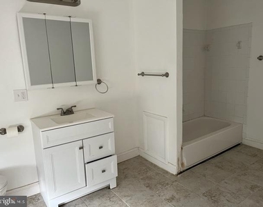 1622 Montrose Street - Photo Thumbnail 6