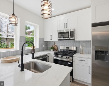 512 S Yewdall Street - Photo Thumbnail 10