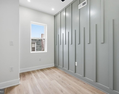 512 S Yewdall Street - Photo Thumbnail 16