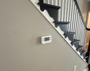 1859 E Cornwall Street - Photo Thumbnail 4