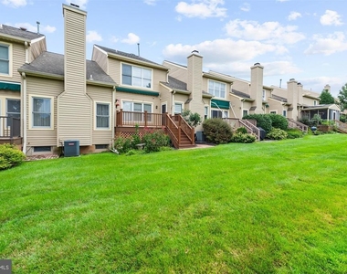 187 Pinecrest Lane - Photo Thumbnail 36