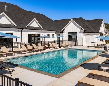 3040 Larkwood Circle - Photo Thumbnail 29