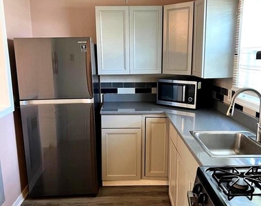 5619 Mitchell Road - Photo Thumbnail 12