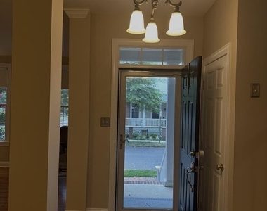 51 Malsbury Street - Photo Thumbnail 5