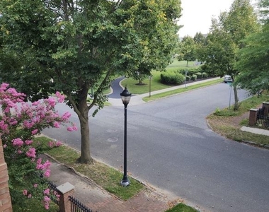 51 Malsbury Street - Photo Thumbnail 2