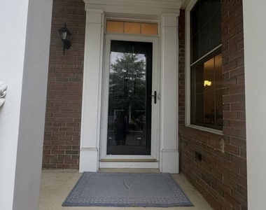 51 Malsbury Street - Photo Thumbnail 3