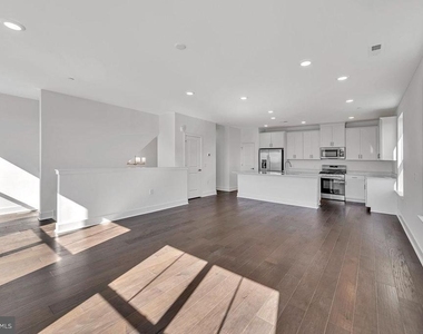 229 Lewis Fisher Drive - Photo Thumbnail 3