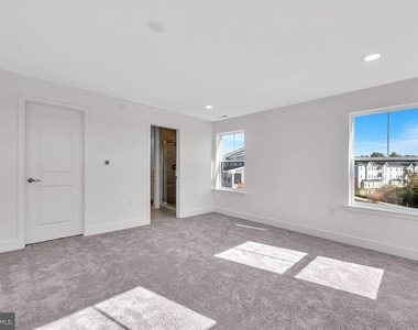 229 Lewis Fisher Drive - Photo Thumbnail 14
