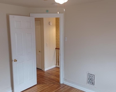 2946 Kansas Road - Photo Thumbnail 12