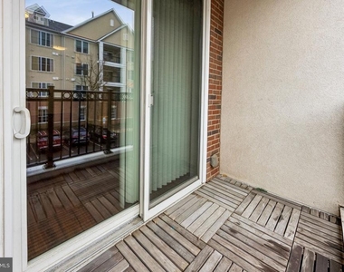 500 Garden Park Boulevard - Photo Thumbnail 5