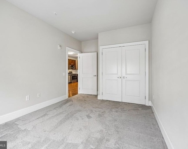500 Garden Park Boulevard - Photo Thumbnail 10