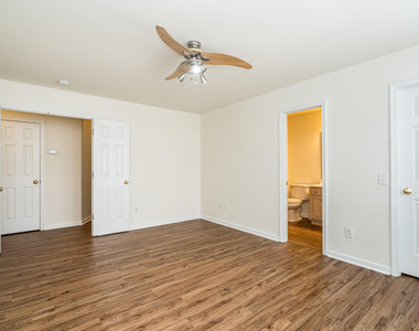4 Richardson Circle - Photo Thumbnail 14