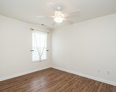 4 Richardson Circle - Photo Thumbnail 19