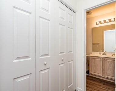 4 Richardson Circle - Photo Thumbnail 17
