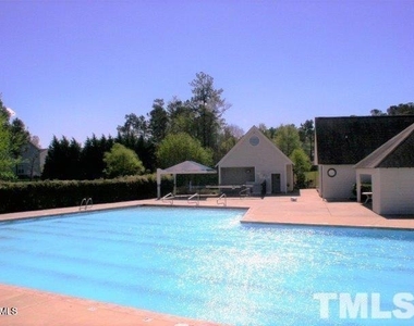4 Richardson Circle - Photo Thumbnail 25