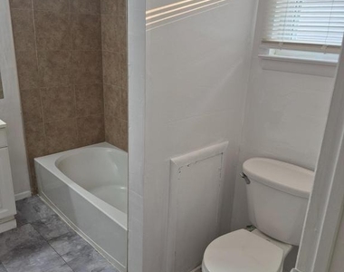 34 Florence Tollgate Place - Photo Thumbnail 5