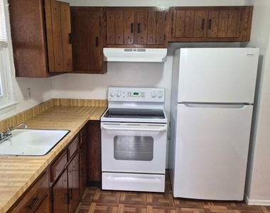 34 Florence Tollgate Place - Photo Thumbnail 3