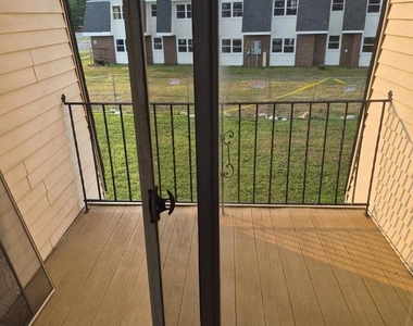 34 Florence Tollgate Place - Photo Thumbnail 1
