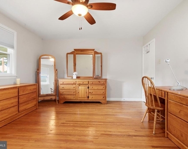 719 Delaware Avenue - Photo Thumbnail 4