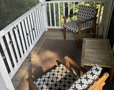 419 Westerman Place - Photo Thumbnail 15