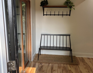 419 Westerman Place - Photo Thumbnail 1
