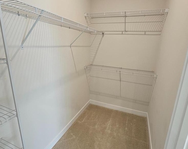 16437 Fife Way - Photo Thumbnail 25