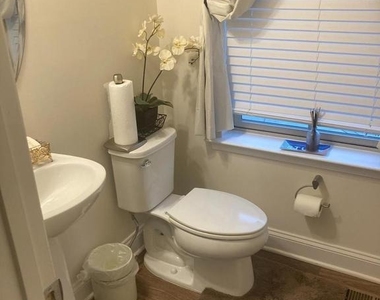 16380 Fife Way - Photo Thumbnail 22