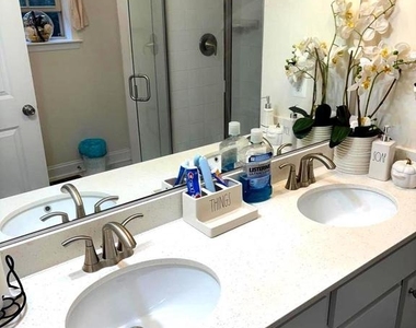 16380 Fife Way - Photo Thumbnail 21